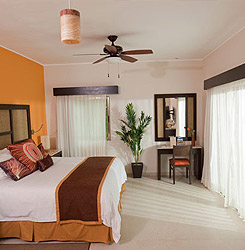 El Dorado Maroma has great deals from couples looking to escape to a luxury tropical paradise