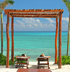 El Dorado Royale, A Spa Resort by Karisma has great deals from couples looking to escape to a luxury tropical paradise