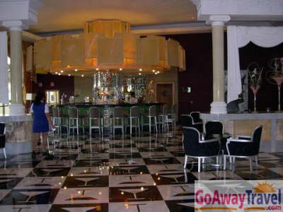 Lobby Bar